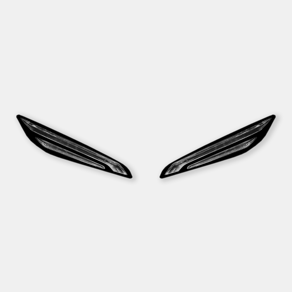 Headlight decals for the Yamaha YZF-R9 are ready