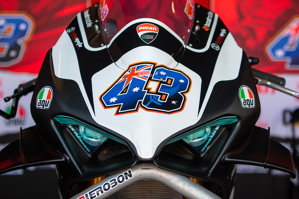 Why 3M Vinyl Is the Best Choice for Racing Headlight Decals